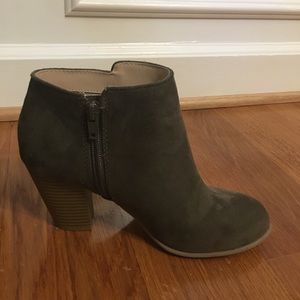 Old navy ankle boots